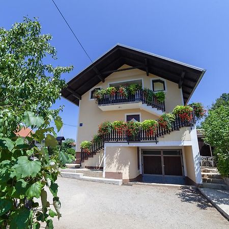 Apartment Luketic Slunj Exterior foto