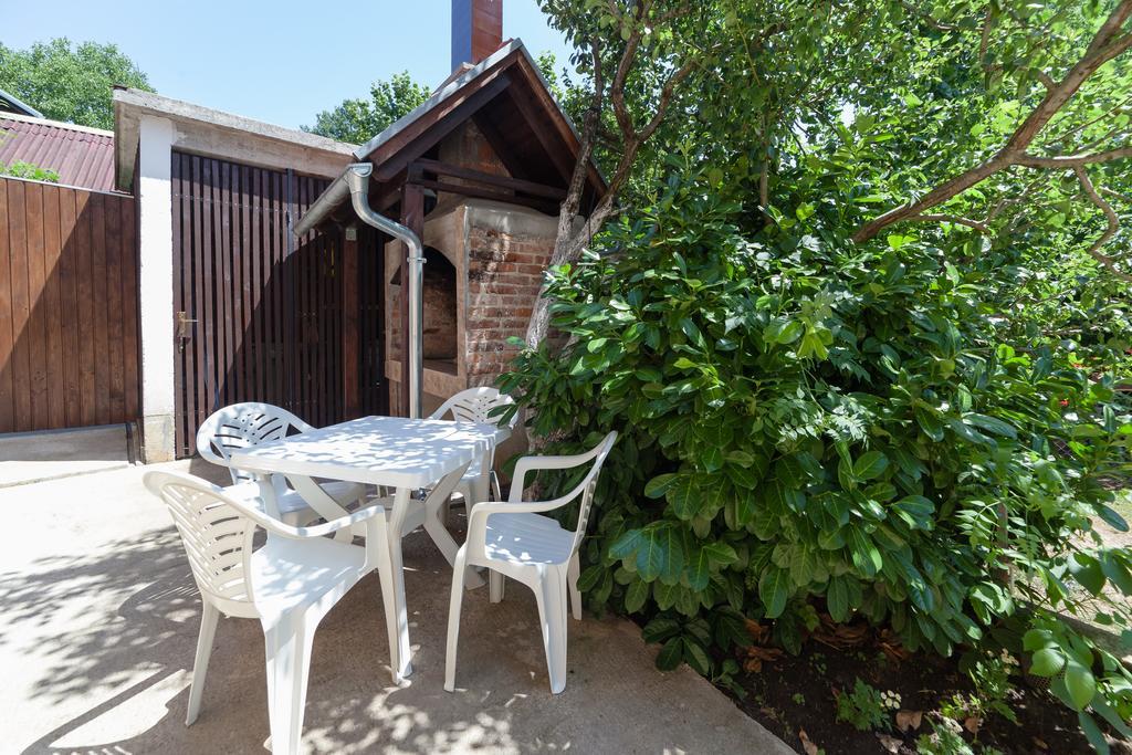 Apartment Luketic Slunj Exterior foto
