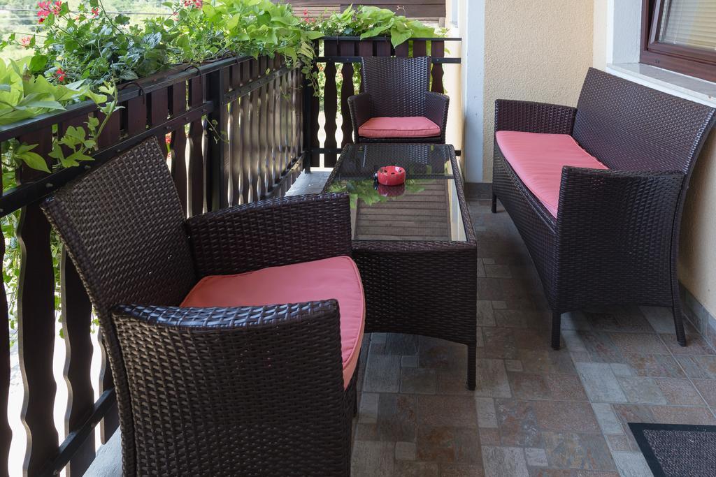 Apartment Luketic Slunj Exterior foto